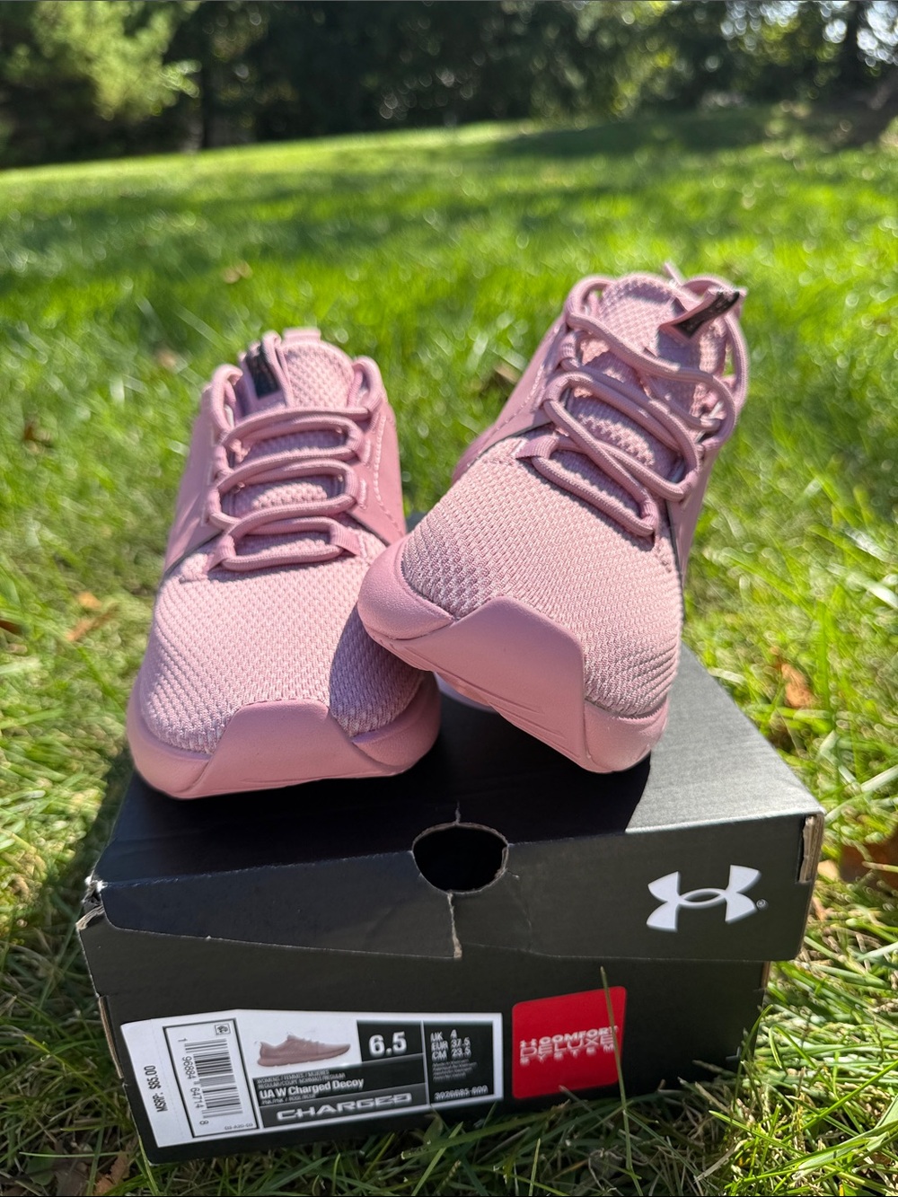 NWB- Under Armour Women’s Pink Lightweight Training Sneakers - Picture 2 of 9